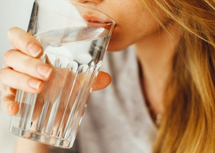 Su İçmek Kilo Verdirir Mi? Zayıflamak İçin Günde Kaç Litre Su İçilmeli?