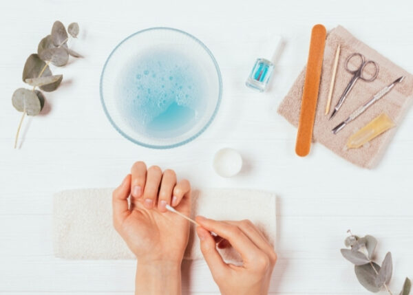 10 Adımda Evde Manikür Nasıl Yapılır? 🥥 ShineByCoco
